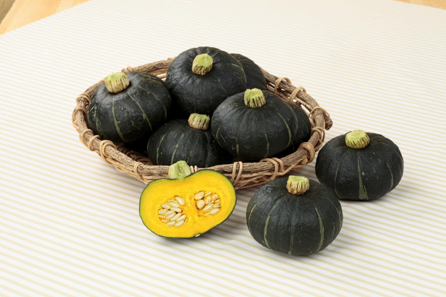 Amazon | サカタのタネ 実咲野菜1003 ミニ南瓜 栗っプチ 00921003 | 花